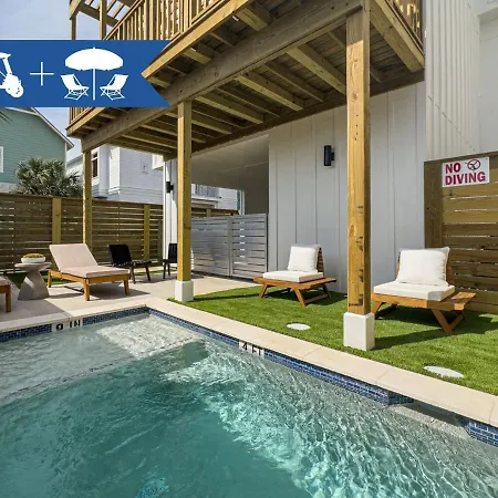 Dorado Dunes #E Newly Built Gorgeous Beach Home , Heated Private Pool, Golf Cart Entire Stay